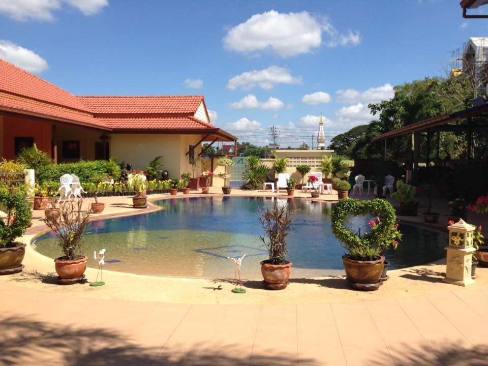 Baan Sabaijai Resort Thatphanom Kültér fotó